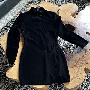 Elegant Black Velvet Mini Dress